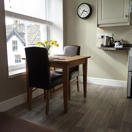 Town View Apartment